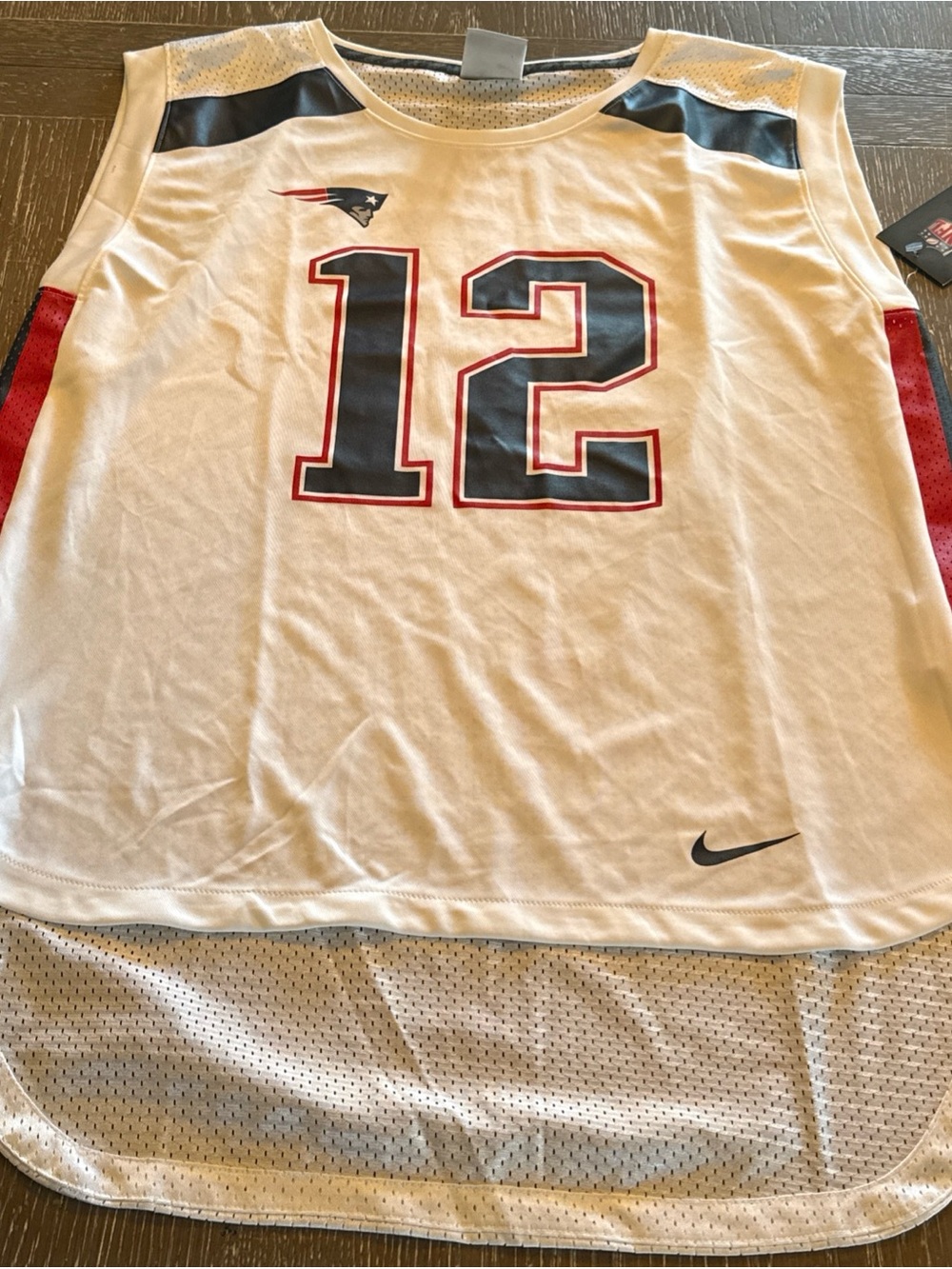NIKE New England Patriots Tom Brady NFL Sleeveless Tank Jersey Women’s L NEW